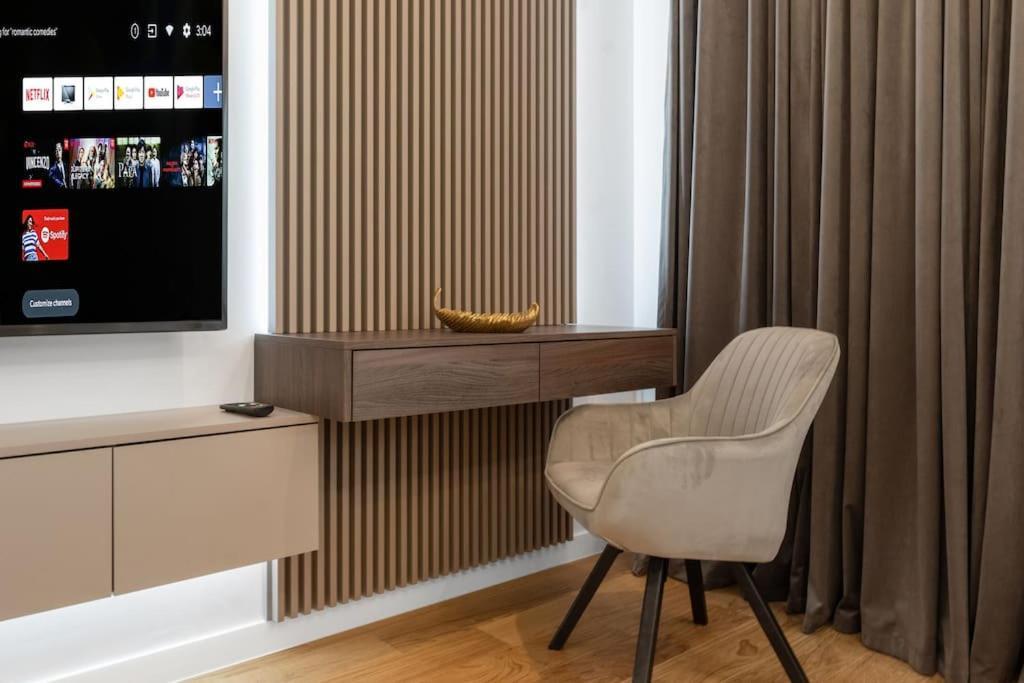 Business Panorama Loft 5star Location, Queen Beds *